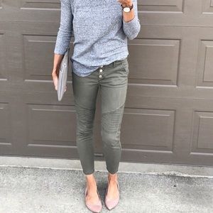 Skinny moto jeans in olive